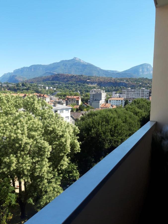 Gambetta Insolite Apartamento Chambéry Exterior foto