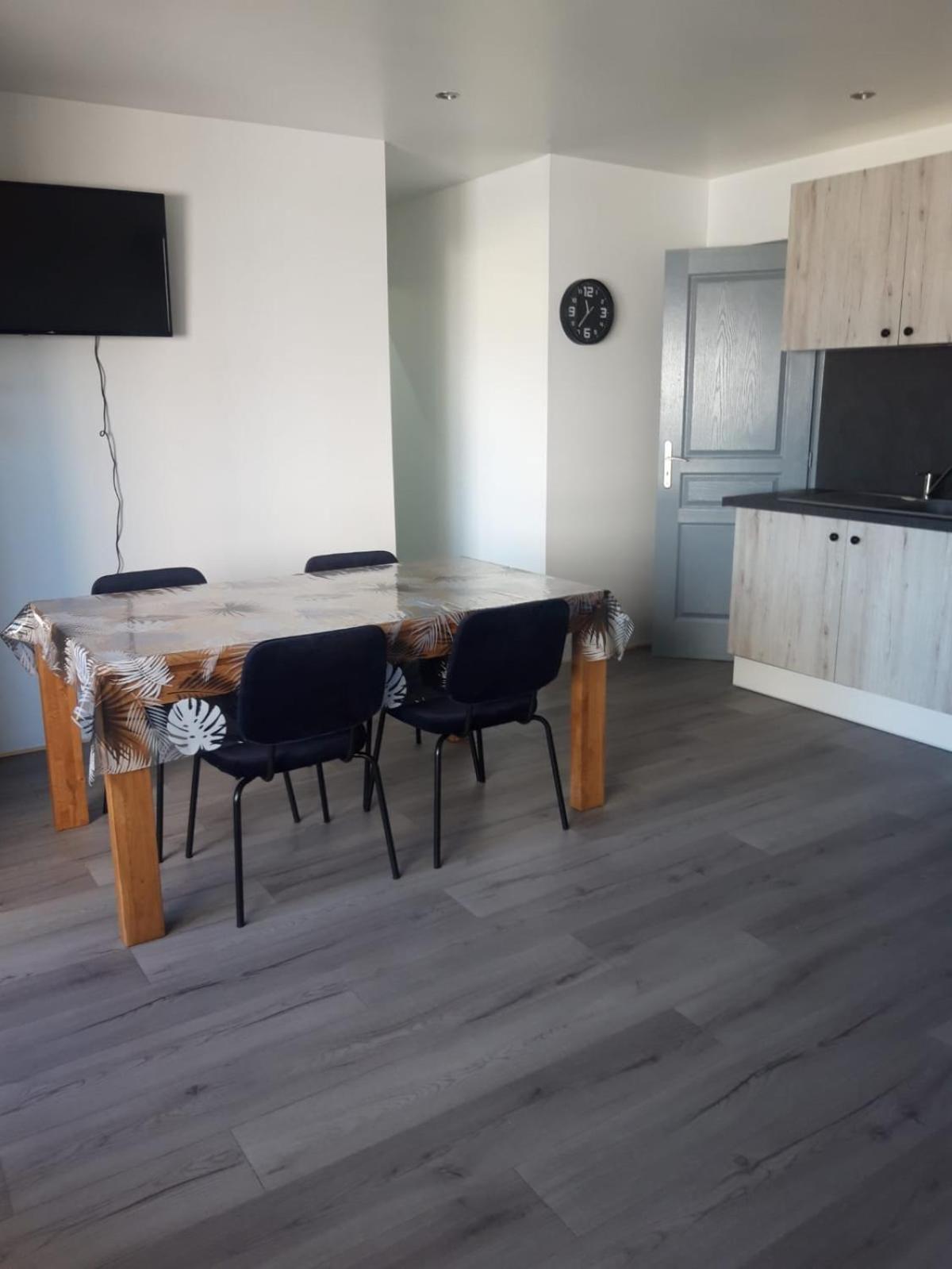 Gambetta Insolite Apartamento Chambéry Exterior foto