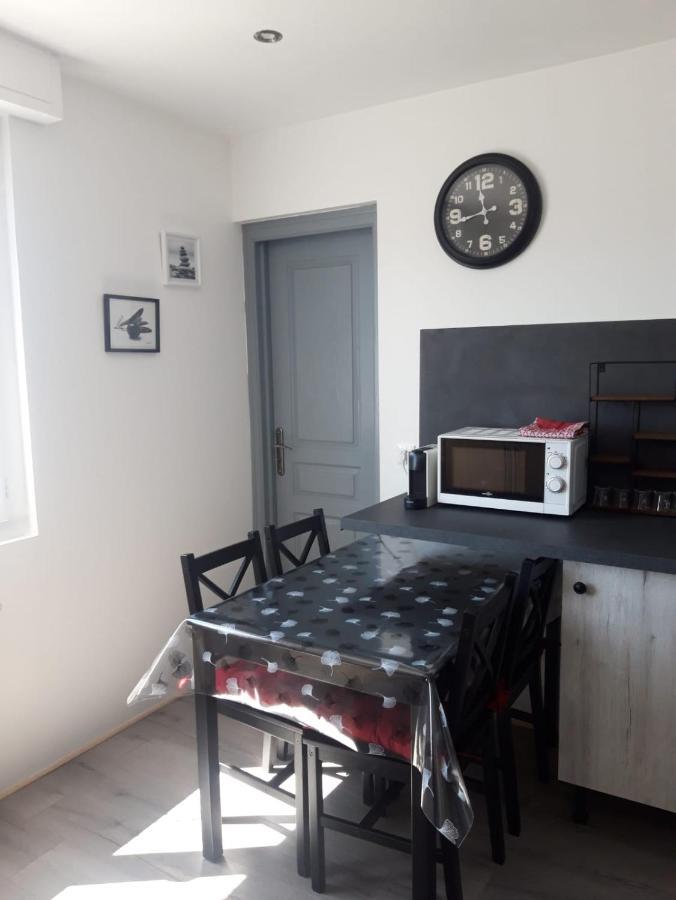 Gambetta Insolite Apartamento Chambéry Exterior foto